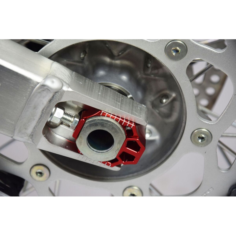 Bloc axe rouge anodisé SCAR pour roue moto - Honda CR 250 R, Honda CRF 250 R et Honda CRF 250 RX