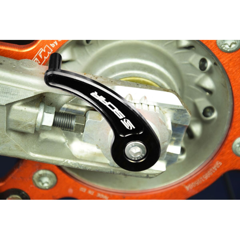 Tendeur d'axe arrière motocross SCAR Racing RAP510BK noir - KTM EXC 250 TBI