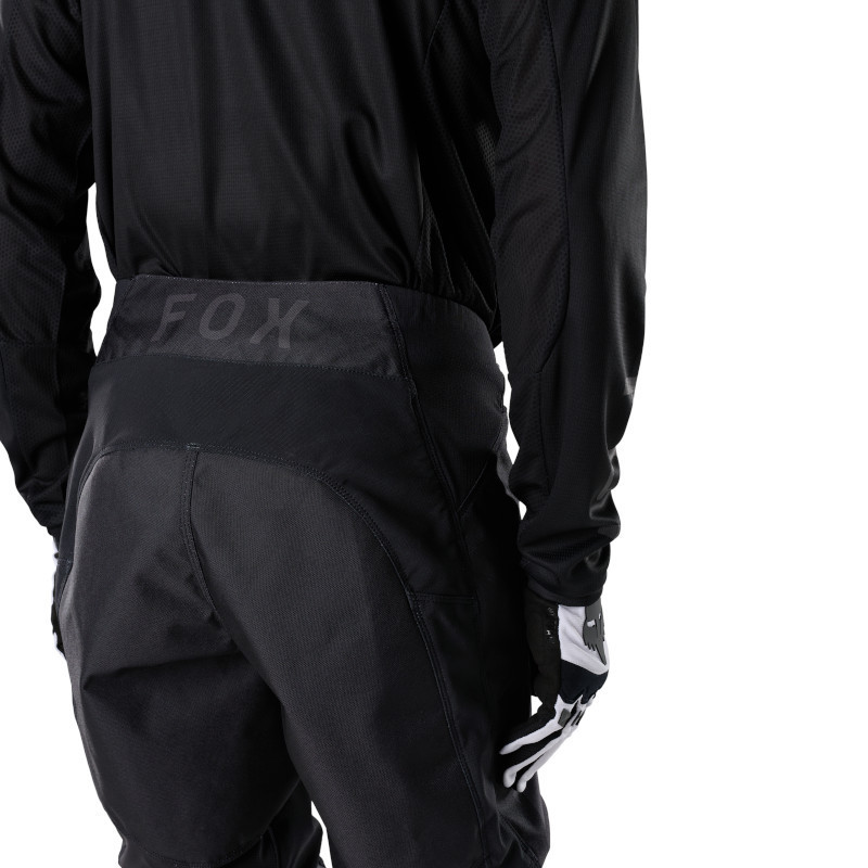Pantalon Cross Fox 180 BLACKOUT 2027 | Pantalon fox motocross noir