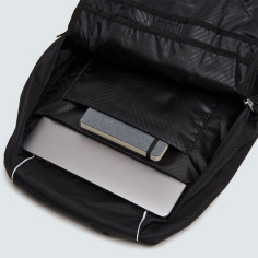 Sac à dos Oakley Enduro 20L noir | sac oakley enduro | Oakley France